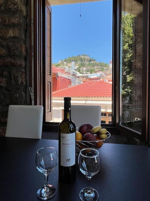 Madame Parisienne Villa Nafpaktos Luaran gambar